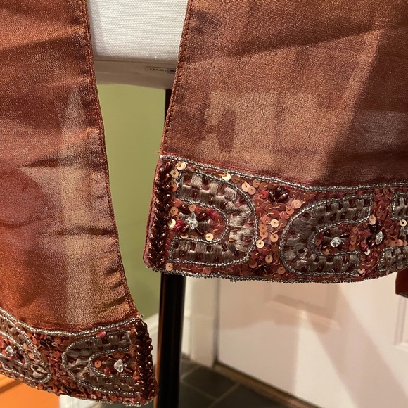 Silk with beaded detail wrap - Picture 4 of 5